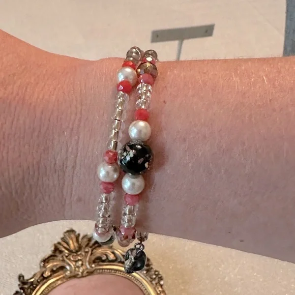 Handmade Skull & Roses Whimsical Necklace, Bracelet & Earrings Set Coral Peach - Picture 8 of 17